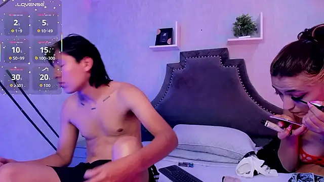 Snapshot of MarcoAndAllice chatting on 02-13-26, 08:42 MarcoAndAllice online show from 02-13-26, 08:42