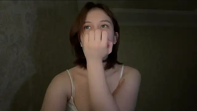 Snapshot of TrueViva chatting on 04-25-26, 04:04 TrueViva online show from 04-25-26, 04:04