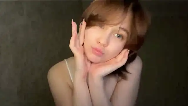 Snapshot of TrueViva chatting on 05-03-26, 03:59 TrueViva online show from 05-03-26, 03:59