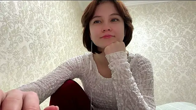 Snapshot of TrueViva chatting on 02-25-26, 02:06 TrueViva online show from 02-25-26, 02:06