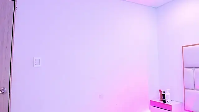 Violetta-foxx online show from 02-24-26, 07:48