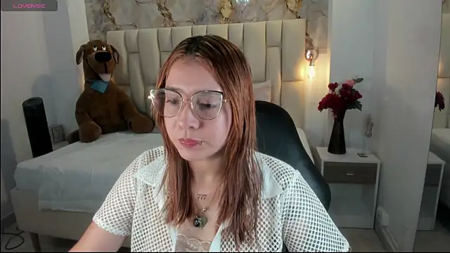 Snapshot of antonella_moon7 chatting on 06-02-26, 10:10 antonella moon7 online show from 06-02-26, 10:10