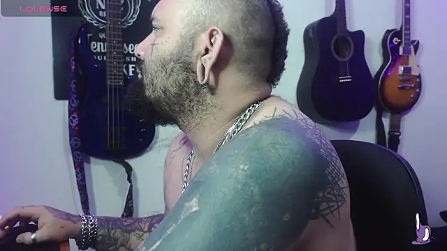 Tattoo  Couple online show from 03-03-26, 07:48