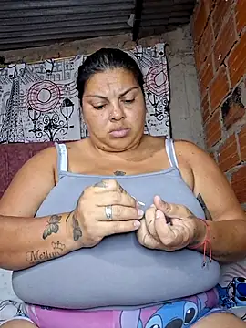 Juli Powl online show from 03-19-26, 12:21