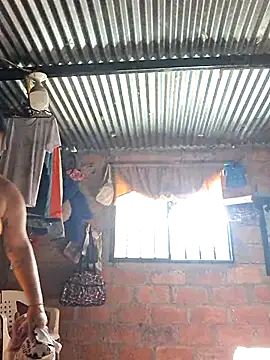 Juli Powl online show from 03-29-26, 01:24