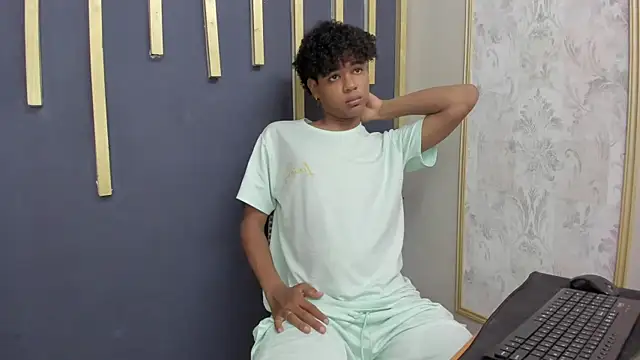 Twink Alex19 online show from 02-21-26, 08:00