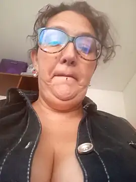  Saraqueen online show from 04-05-26, 07:20