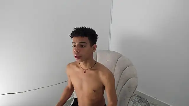 alexx cum18 online show from 06-24-26, 01:53