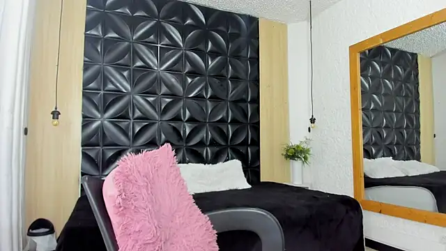 Veyra sereny online show from 07-22-26, 01:18