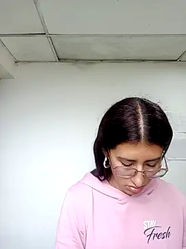 Esperanza  hot online show from 02-27-26, 12:38