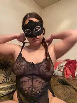 SweetAisha00 online show from 04-02-26, 12:18