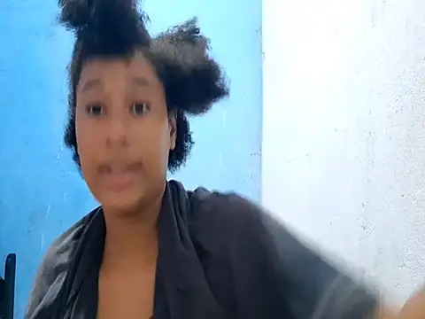 MadelynStamant online show from 03-11-26, 12:21