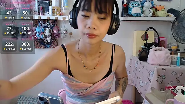 GloryKulikowski online show from 03-24-26, 02:11