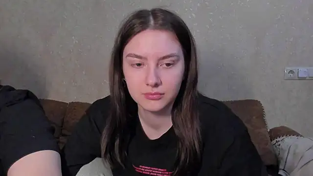 Snapshot of love_lina_muuur chatting on 02-24-26, 08:10 love lina muuur online show from 02-24-26, 08:10