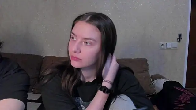 Snapshot of love_lina_muuur chatting on 02-21-26, 06:32 love lina muuur online show from 02-21-26, 06:32