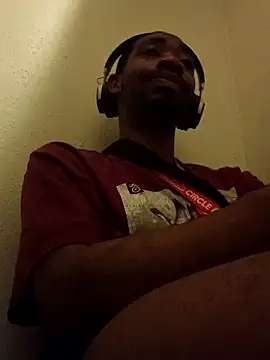 stressrliver88 online show from 04-12-26, 07:44