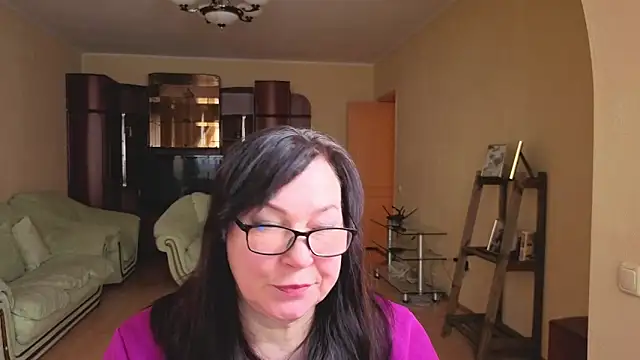 Tori Twirl online show from 02-12-26, 10:15