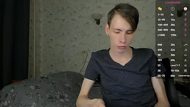 Snapshot of Erick_Wilson chatting on 04-06-26, 11:00 Erick Wilson online show from 04-06-26, 11:00