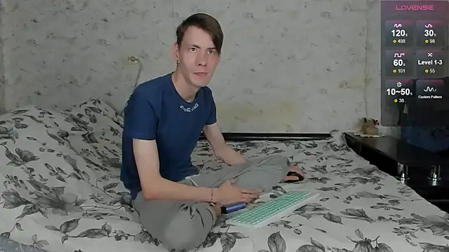 Snapshot of Erick_Wilson chatting on 04-15-26, 05:57 Erick Wilson online show from 04-15-26, 05:57