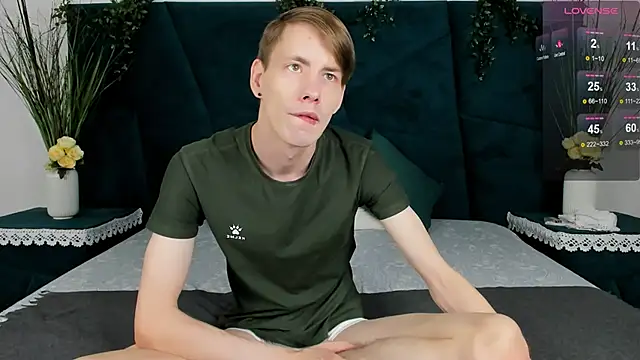 Erick Wilson online show from 12-02-25, 07:43