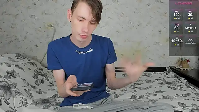 Snapshot of Erick_Wilson chatting on 04-13-26, 05:06 Erick Wilson online show from 04-13-26, 05:06