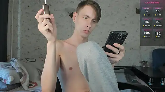 Snapshot of Erick_Wilson chatting on 03-11-26, 08:08 Erick Wilson online show from 03-11-26, 08:08