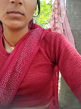 Snapshot of Seenu---Thakur chatting on 06-04-26, 07:13 Seenu---Thakur online show from 06-04-26, 07:13