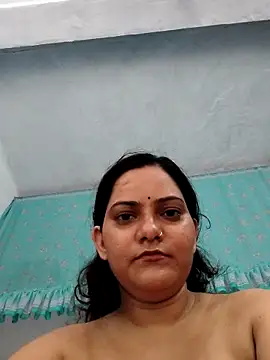 Snapshot of Anushka_Singh0 chatting on 07-13-26, 12:48 Anushka Singh0 online show from 07-13-26, 12:48