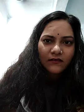 Snapshot of Anushka_Singh0 chatting on 07-12-26, 03:51 Anushka Singh0 online show from 07-12-26, 03:51