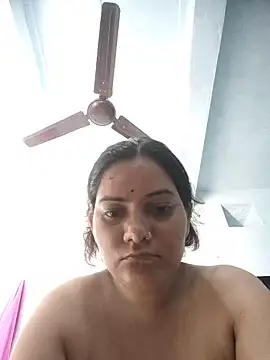 Snapshot of Anushka_Singh0 chatting on 06-18-26, 09:14 Anushka Singh0 online show from 06-18-26, 09:14