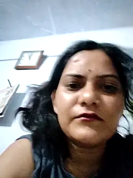 Snapshot of Anushka_Singh0 chatting on 04-29-26, 05:30 Anushka Singh0 online show from 04-29-26, 05:30