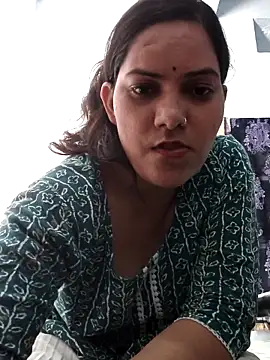 Snapshot of Anushka_Singh0 chatting on 05-25-26, 06:45 Anushka Singh0 online show from 05-25-26, 06:45