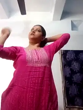 Snapshot of Anushka_Singh0 chatting on 03-01-26, 08:14 Anushka Singh0 online show from 03-01-26, 08:14