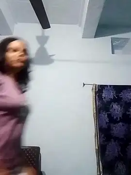 Snapshot of Anushka_Singh0 chatting on 02-21-26, 03:58 Anushka Singh0 online show from 02-21-26, 03:58