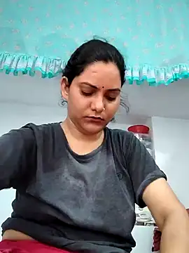 Snapshot of Anushka_Singh0 chatting on 06-30-26, 05:07 Anushka Singh0 online show from 06-30-26, 05:07