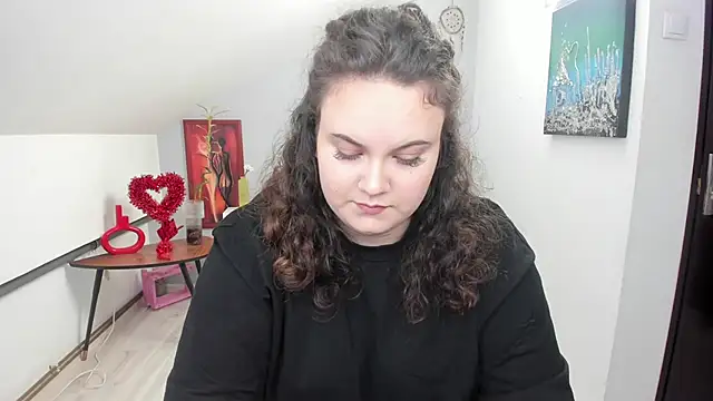 ElviraJoness online show from 02-16-26, 12:15