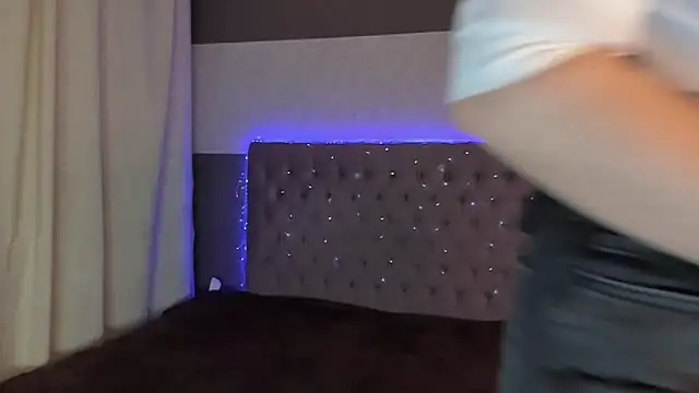 AmandaHoppe online show from 02-24-26, 09:21