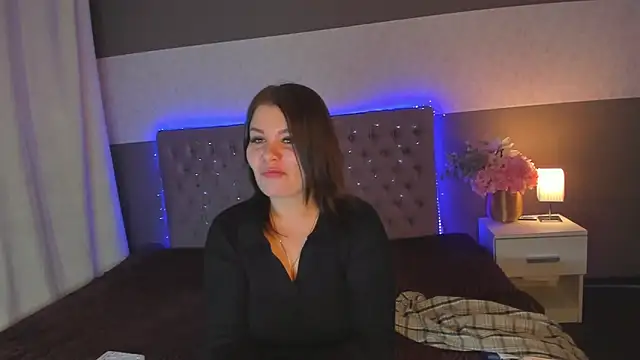 AmandaHoppe online show from 03-13-26, 05:56