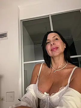 caritoo21 online show from 06-14-26, 04:03