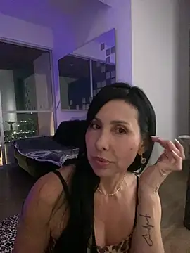 Snapshot of caritoo21 chatting on 02-26-26, 12:21 caritoo21 online show from 02-26-26, 12:21