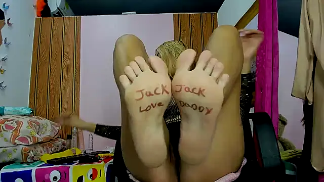 abigail sandoval online show from 03-24-26, 01:44