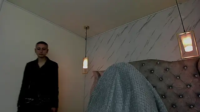 Fieramadame online show from 04-12-26, 07:17