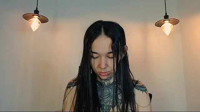 Snapshot of alien_eyes09 chatting on 02-27-26, 02:23 alien eyes09 online show from 02-27-26, 02:23