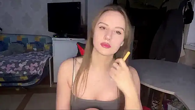 KelliLuepke online show from 02-13-26, 03:45