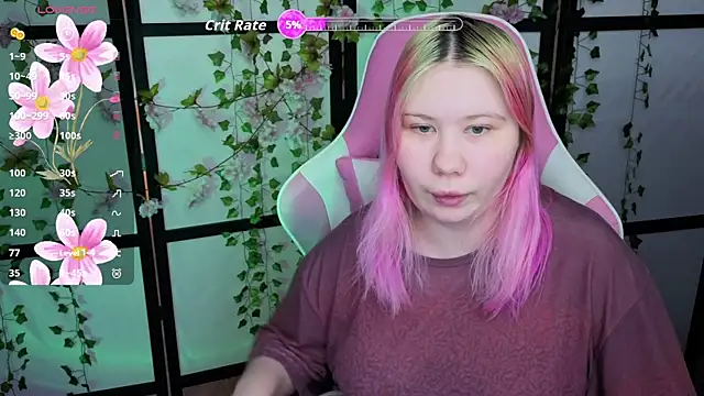 Snapshot of kitsune_little chatting on 04-22-26, 10:44 kitsune little online show from 04-22-26, 10:44