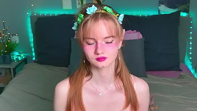 ElfieWhite online show from 08-02-26, 08:06