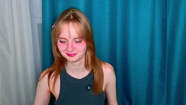 ElfieWhite online show from 07-28-26, 11:37