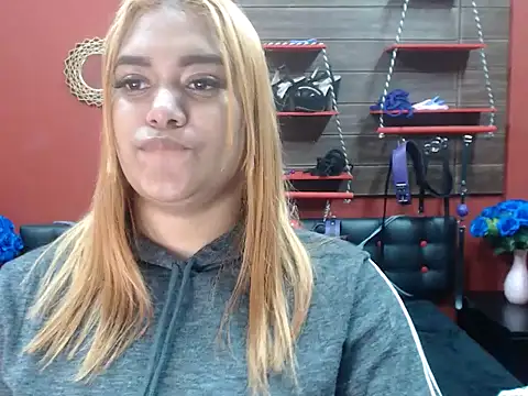 Alicefetishxxx online show from 03-13-26, 12:21