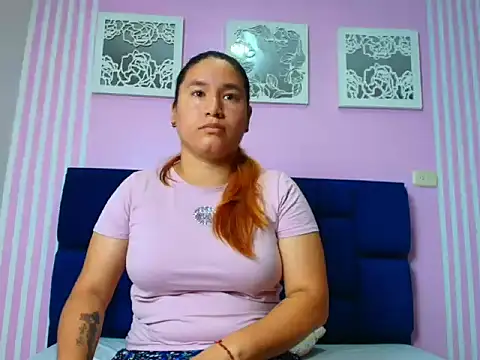 MAGGYE MAX online show from 02-25-26, 01:22