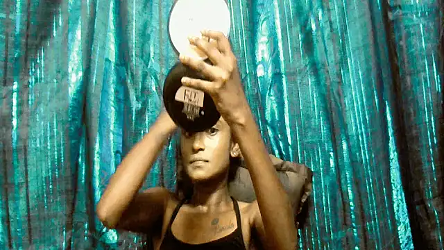 SassyXindian online show from 03-26-26, 08:23